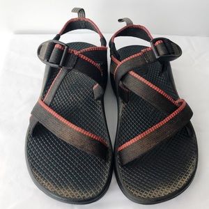 Chaco Black and Red Junior Z/1 Ecotread-Size 4/6